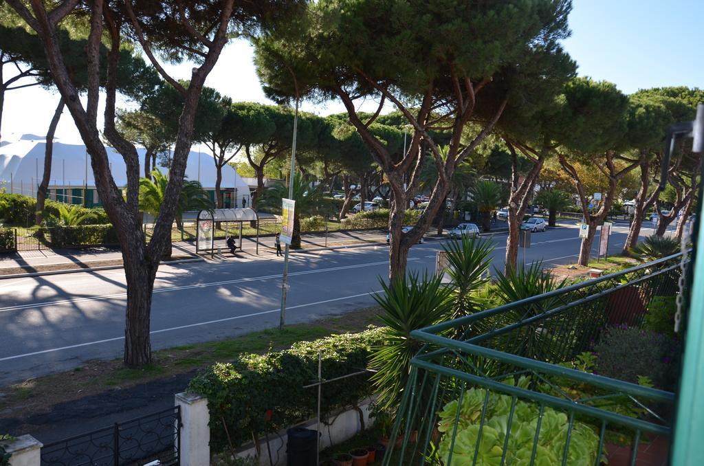 Casa Lia Marina Di Carrara Exterior foto