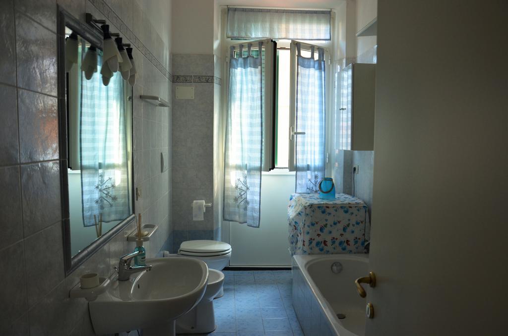 Casa Lia Marina Di Carrara Exterior foto